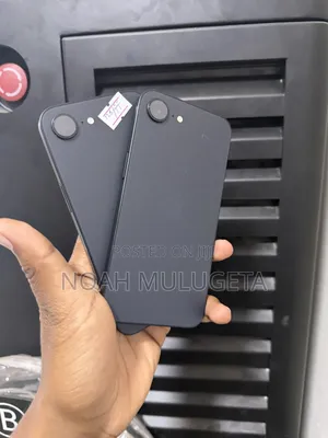 New Apple iPhone 16e 128 GB Black