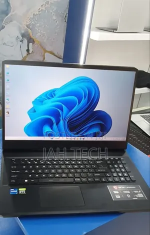 New Laptop MSI GP75 Leopard 16GB Intel Core i7 SSD 1T