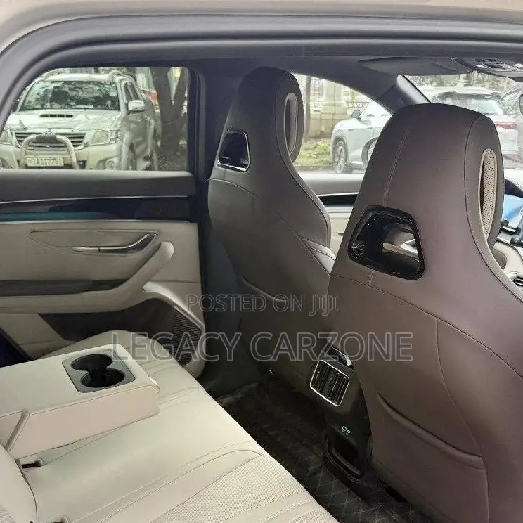 BYD Song Plus 2025 White