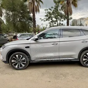 BYD Song Plus 2025 White