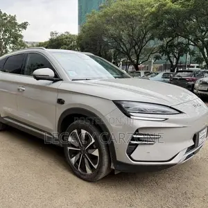 BYD Song Plus 2025 White