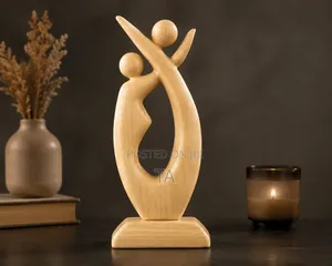 Handcrafted Wooden Couple Sculpture – Premium Austrian Wood