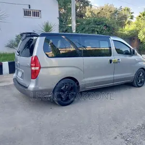 Hyundai Starex 2013 Silver
