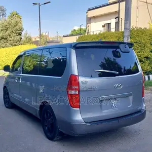 Hyundai Starex 2013 Silver