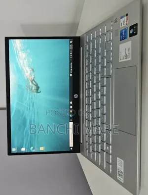 New Laptop HP Pavilion 13 8GB Intel Core i5 SSD 512GB