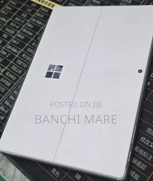 New Laptop Microsoft Surface Pro 7 16GB Intel Core i7 SSD 512GB
