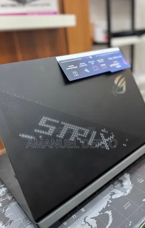 New Laptop Asus ROG Strix G15 16GB Intel Core i9 SSD 2T