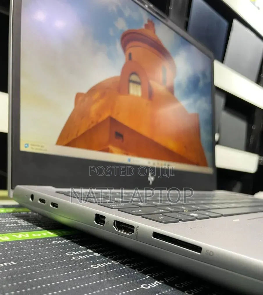 New Laptop HP 32GB Intel Core i9 SSD 512GB