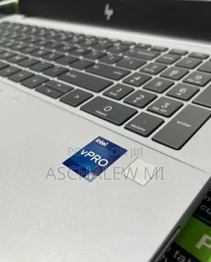 New Laptop HP ZBook 15 32GB Intel Core i9 SSD 512GB