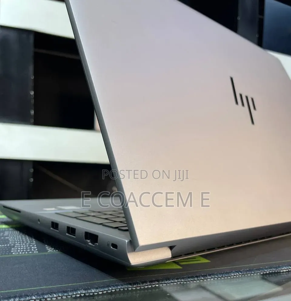 New Laptop HP 32GB Intel Core i9 SSD 512GB