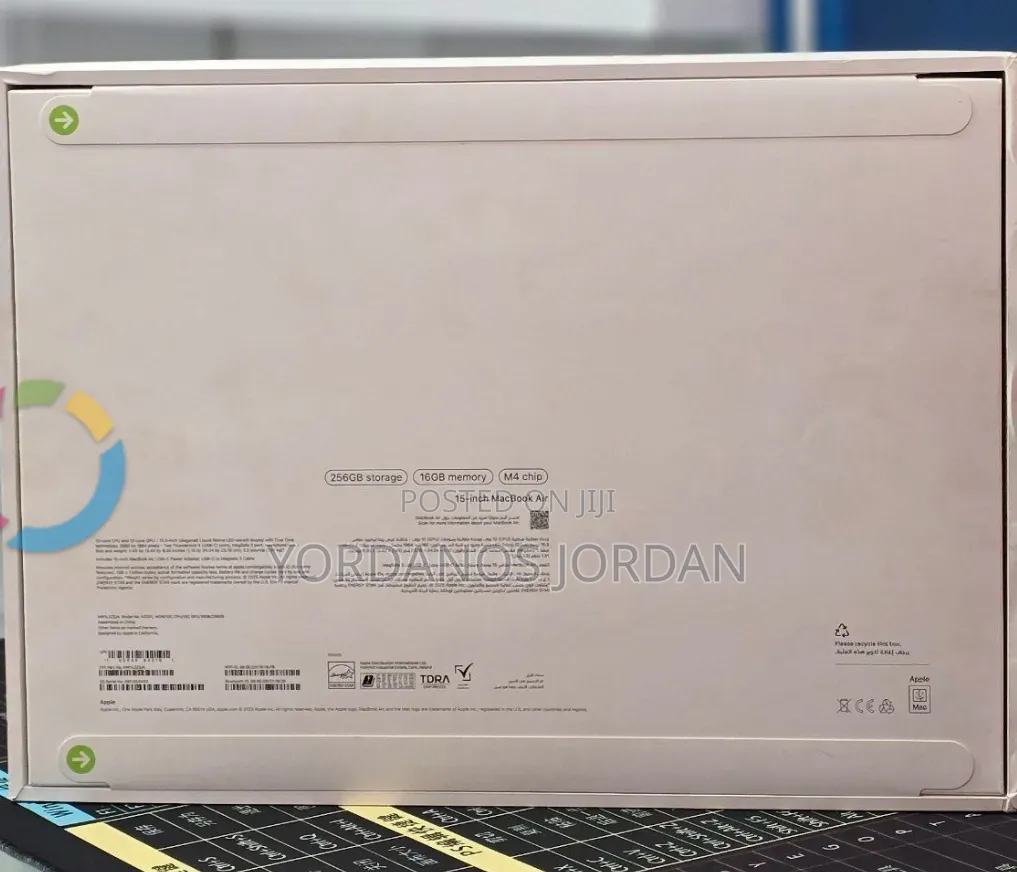 New Laptop Apple MacBook Air 2025 M4 16GB Apple M4 SSD 256GB
