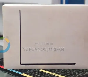 New Laptop Apple MacBook Air 2025 M4 16GB Apple M4 SSD 256GB