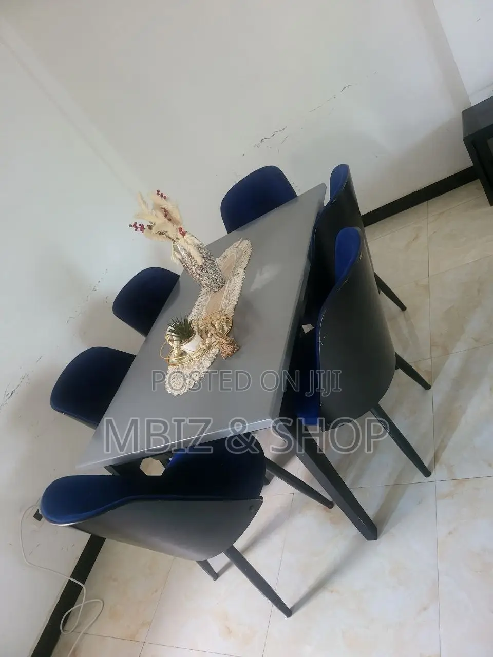 Quality Dining Table Chair