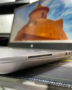 New Laptop HP ZBook Firefly 16 G10 32GB Intel Core i9 SSD 512GB