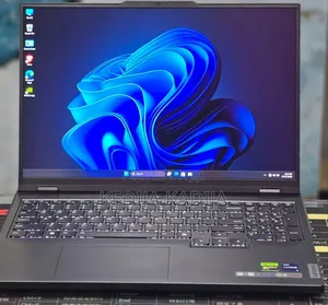 New Laptop Lenovo Legion Y520 16GB Intel Core i9 SSD 1T