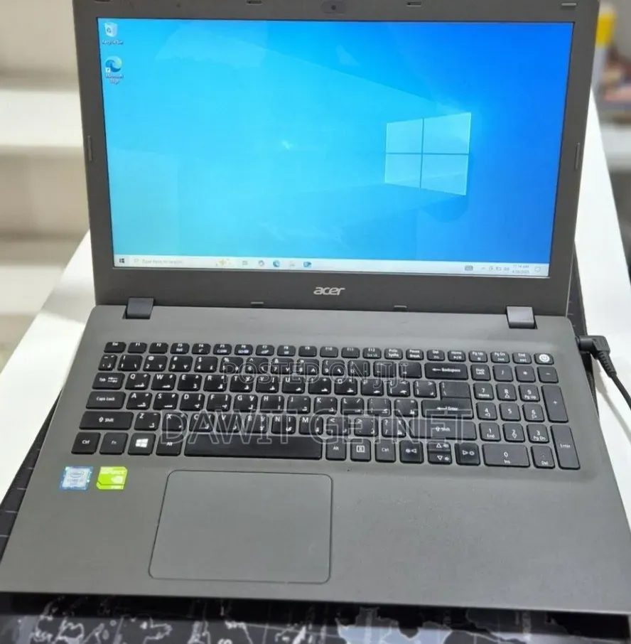 New Laptop Acer Aspire 5 8GB Intel Core i5 HDD 1T