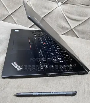 New Laptop Lenovo Yoga 330 16GB Intel Core i7 SSD 512GB