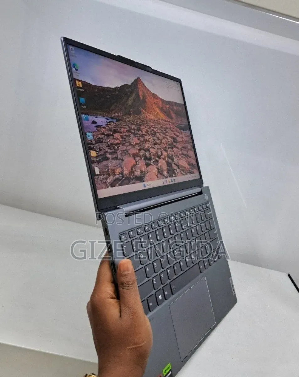 New Laptop Lenovo ThinkPad L14 32GB AMD Ryzen 7 SSD 512GB
