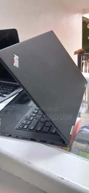 New Laptop Lenovo ThinkPad Yoga 370 8GB Intel Core i5 SSD 512GB