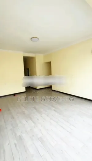 2bdrm Apartment in 4 Kilo Abrehot, Arada for sale