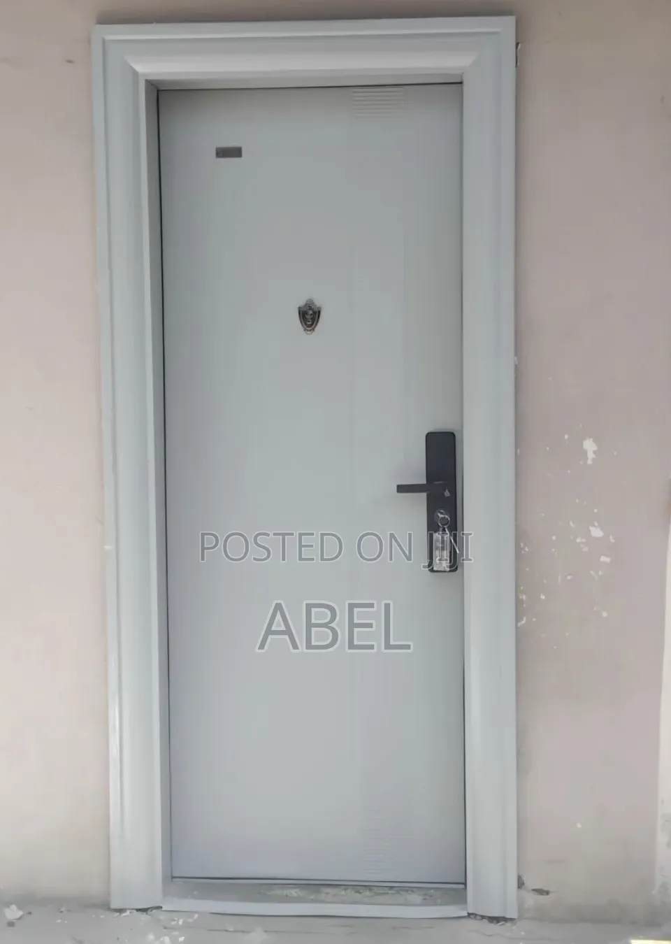 Victor Door – ጥንካሬን ከውበት ጋር ያገናኘ