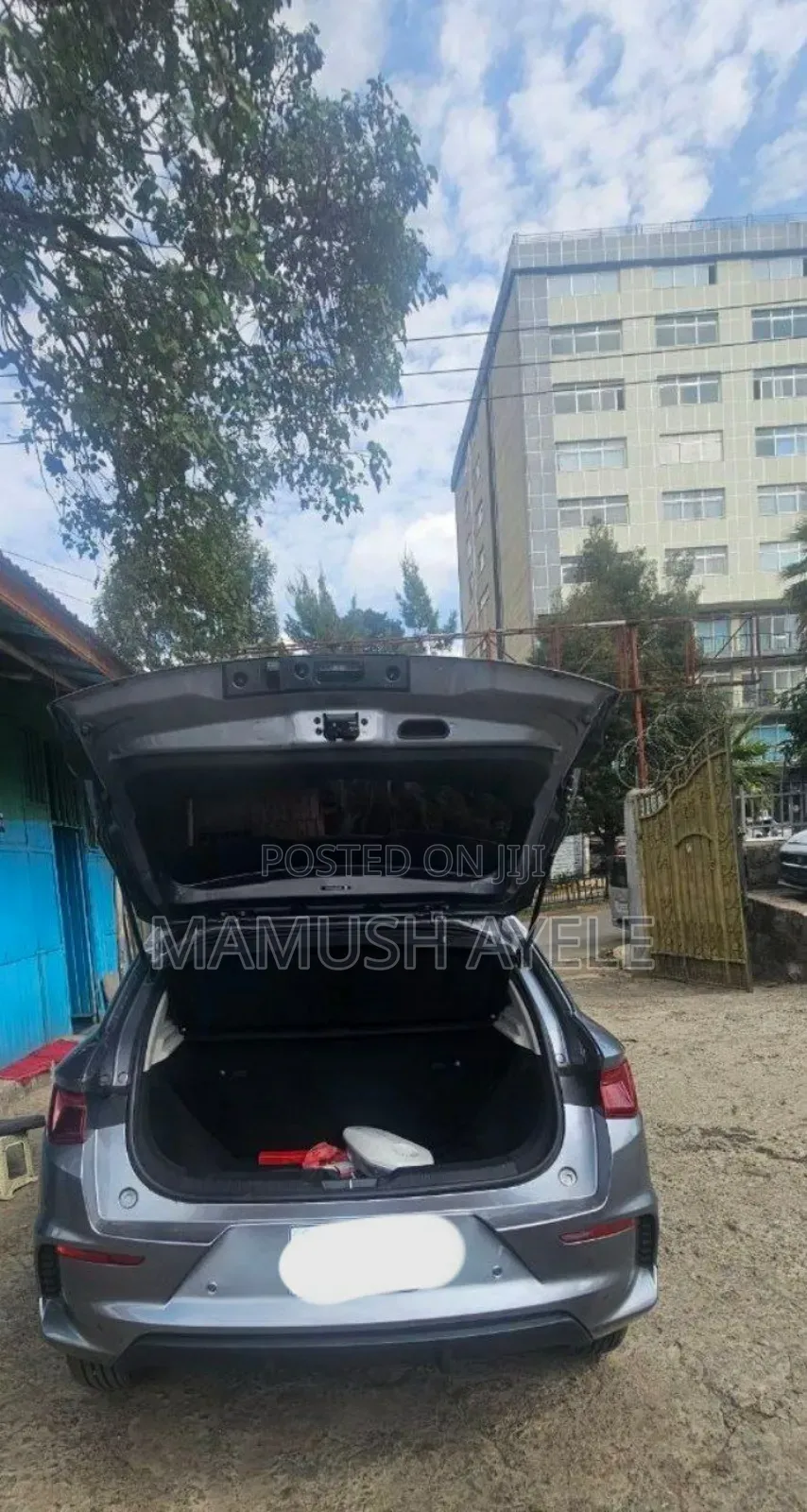 New BYD E2 43 kWh 94 hp FWD 2025 Silver