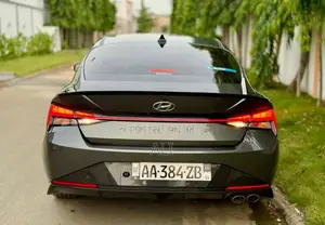 Hyundai Avante 2022