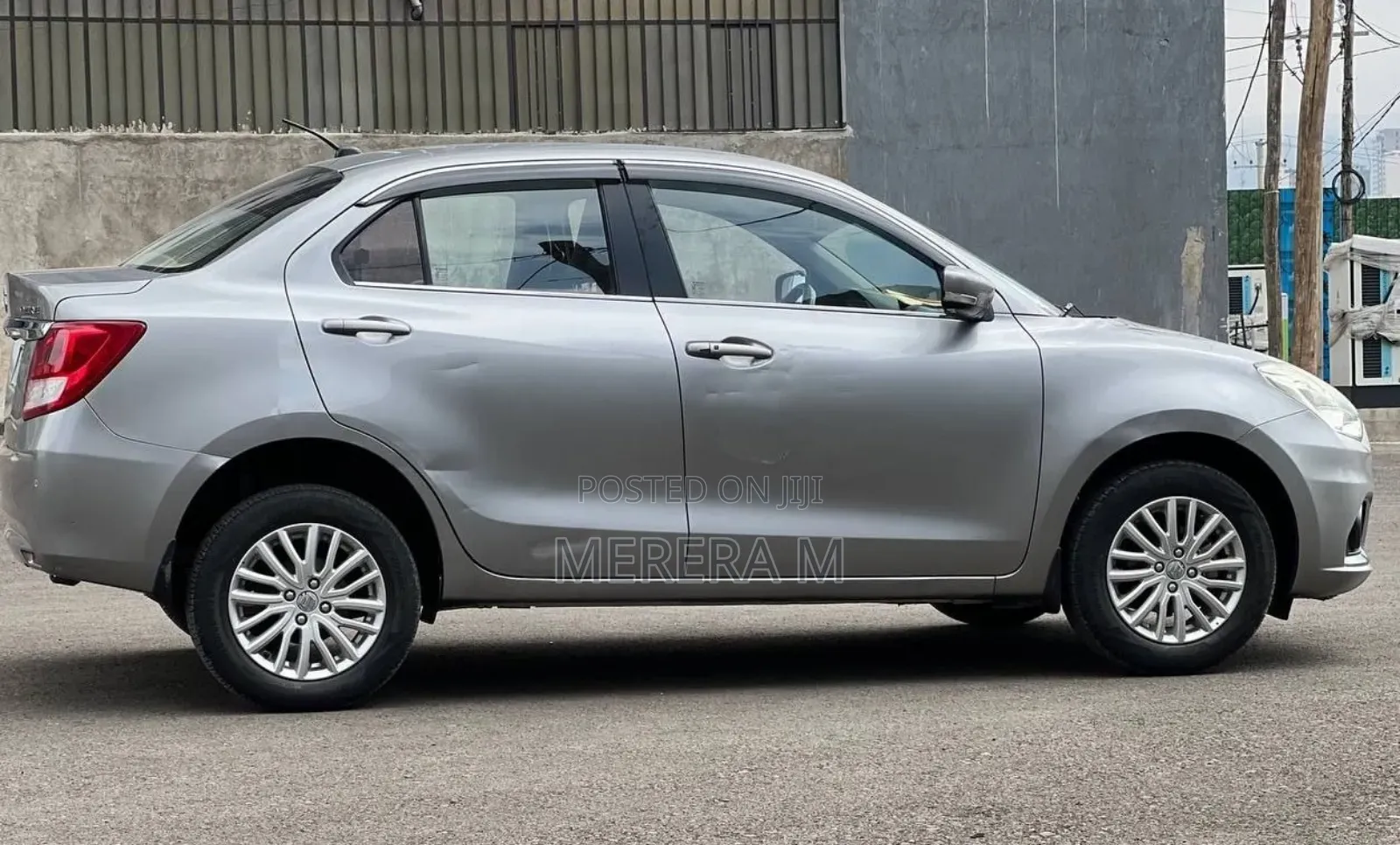 Suzuki Dzire 2022 Silver