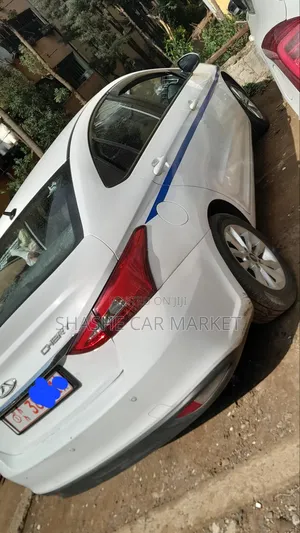 Chery Arrizo 5 2023 White