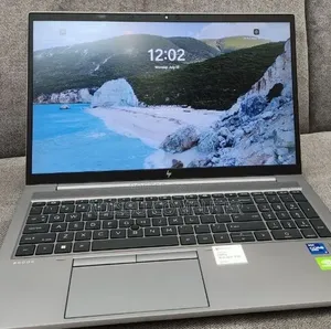 New Laptop HP 240 G8 16GB Intel Core i7 SSD 512GB