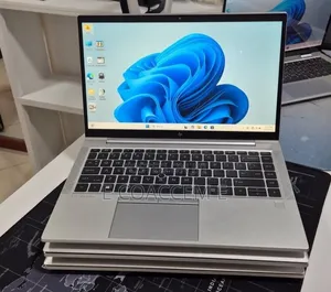 New Laptop HP EliteBook 845 G7 16GB AMD Ryzen 7 SSD 512GB