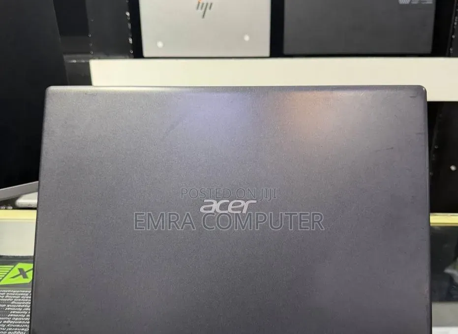 New Laptop Acer Aspire 3 8GB Intel Core i7 SSD 256GB