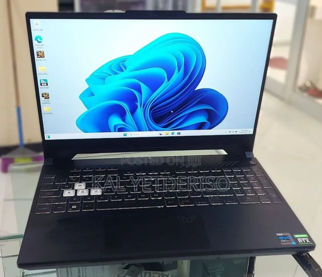 New Laptop Asus TUF Gaming F15 16GB Intel Core i7 SSD 512GB
