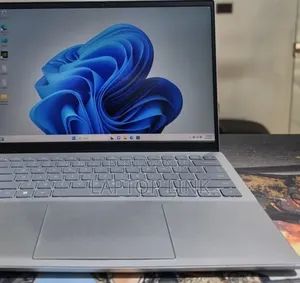 New Laptop Dell Inspiron 15 16GB Intel Core i7 SSD 512GB