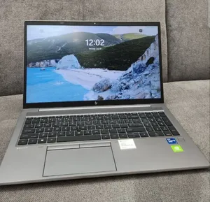 New Laptop HP ZBook Firefly G8 16GB Intel Core i7 SSD 512GB