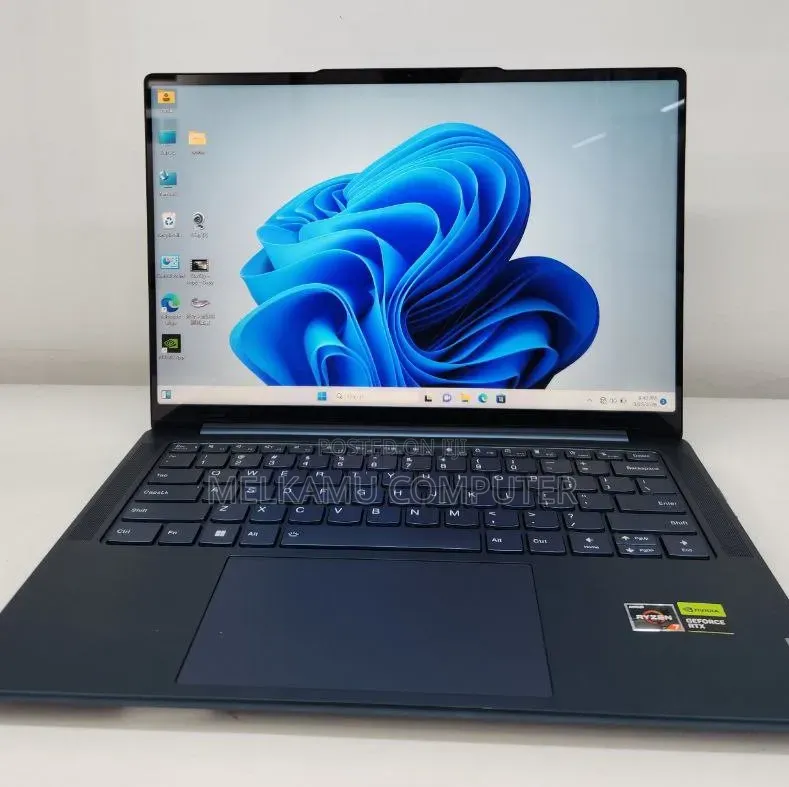 New Laptop Lenovo Yoga 7i 16GB AMD Ryzen 7 SSD 512GB
