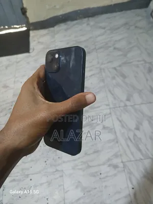 Apple iPhone 13 128 GB