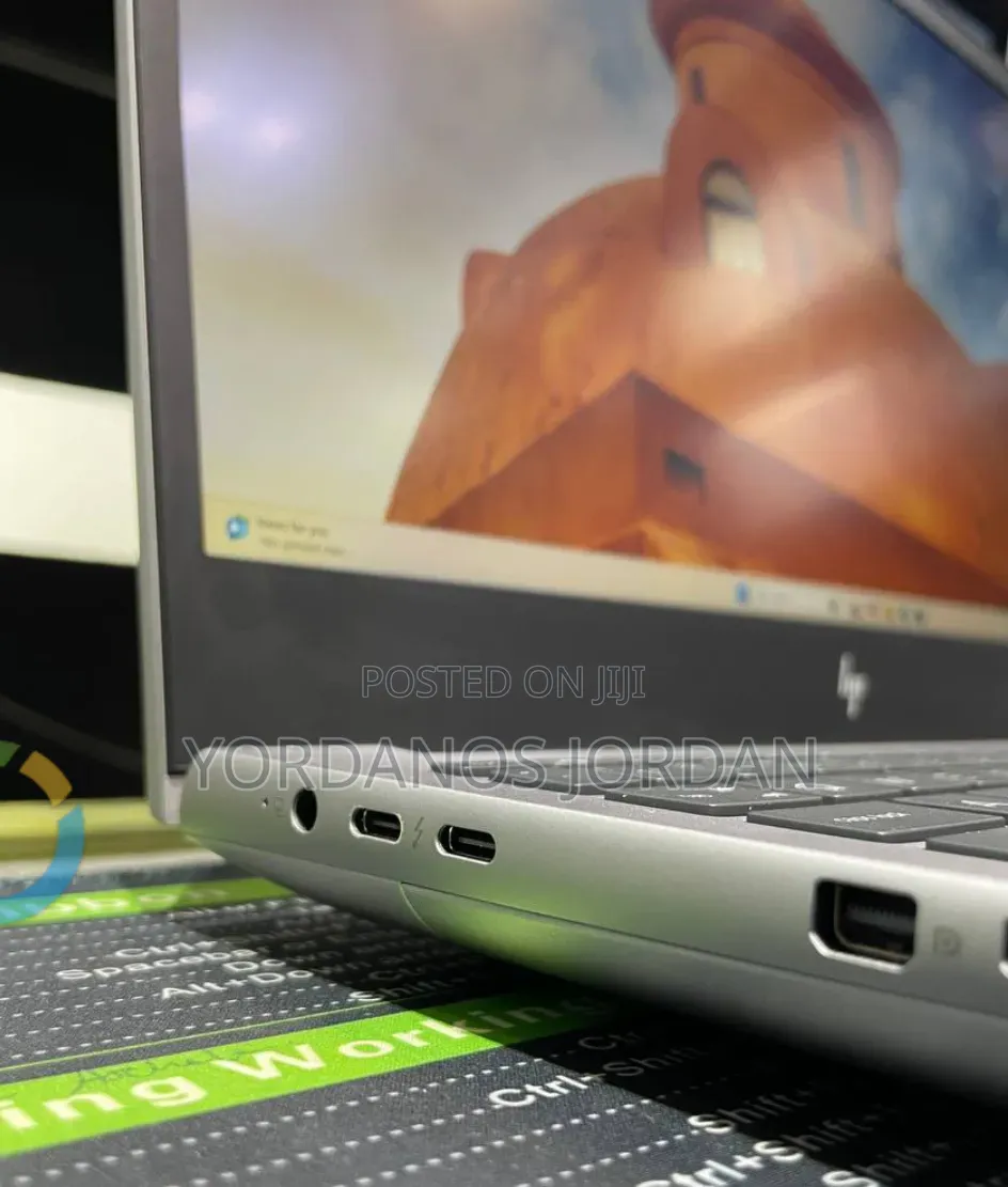 New Laptop HP ZBook 15 32GB Intel Core i9 SSD 512GB