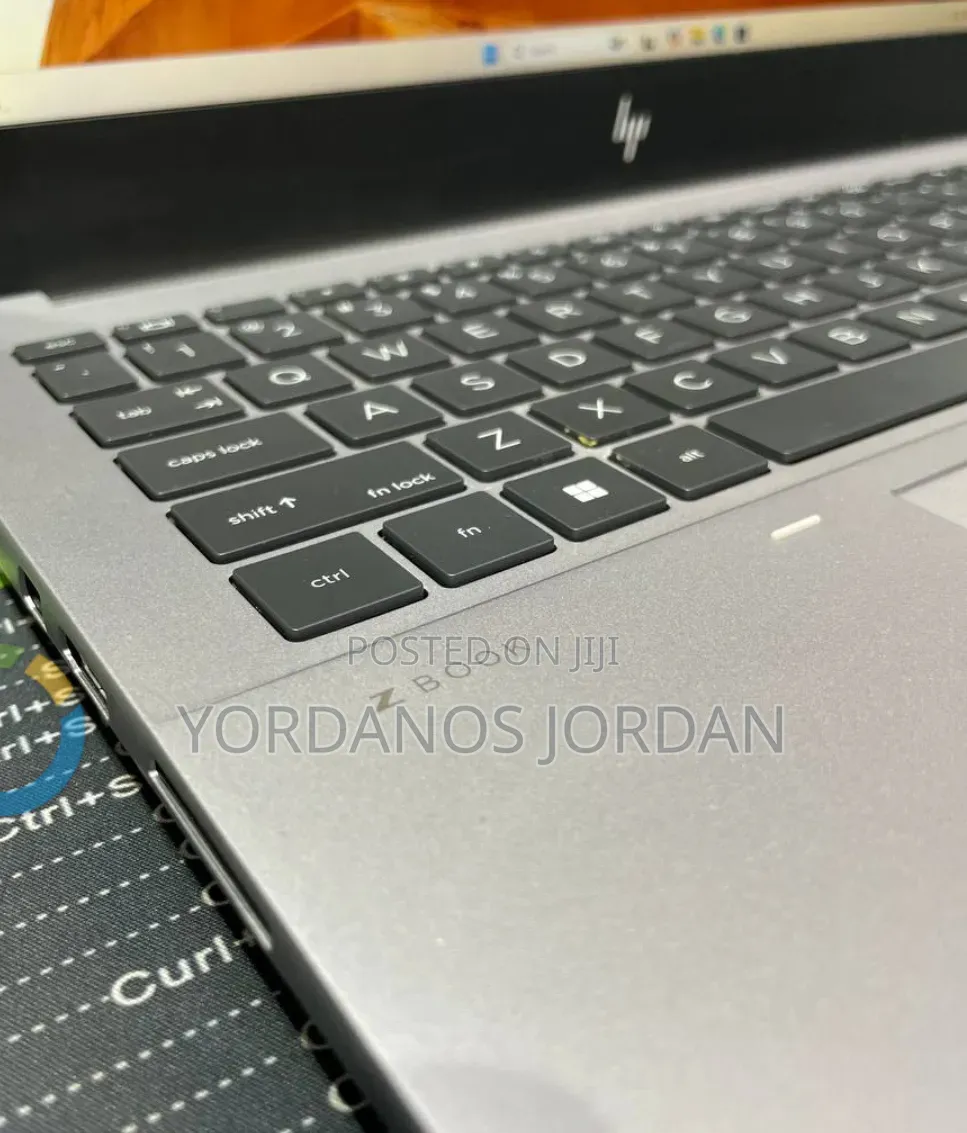 New Laptop HP ZBook 15 32GB Intel Core i9 SSD 512GB