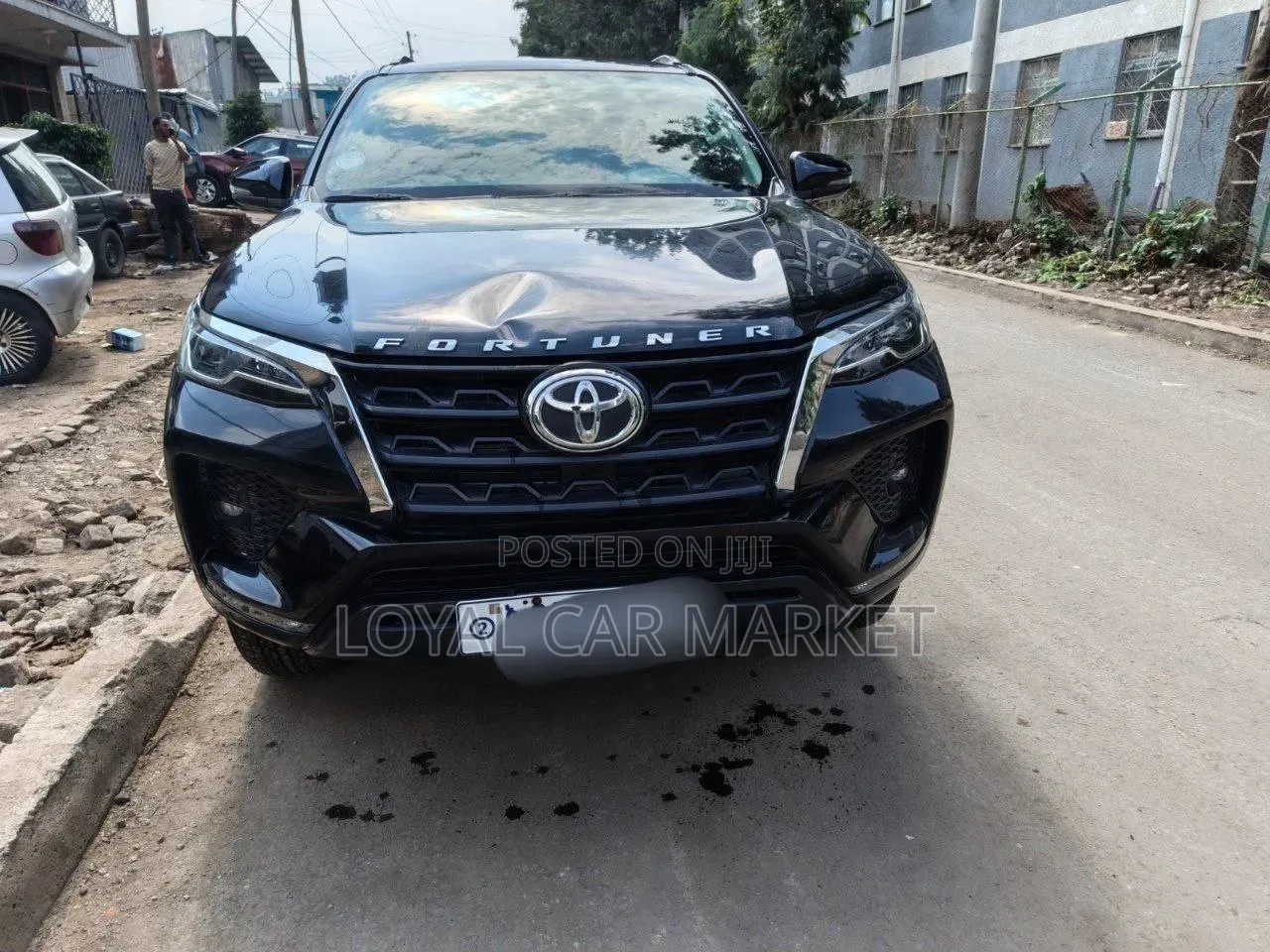 Toyota Fortuner 2022 Black