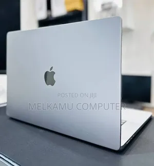 New Laptop Apple MacBook Pro 2021 M1 16GB Apple M1 SSD 512GB