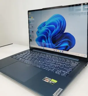 New Laptop Lenovo 16GB AMD Ryzen 7 SSD 512GB