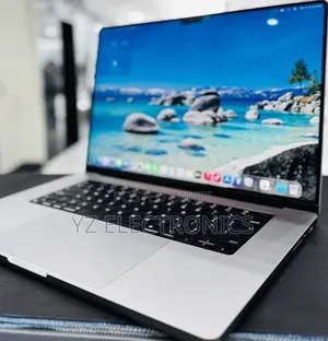 New Laptop Apple MacBook Pro 2021 M1 16GB Intel Core i7 SSD 512GB