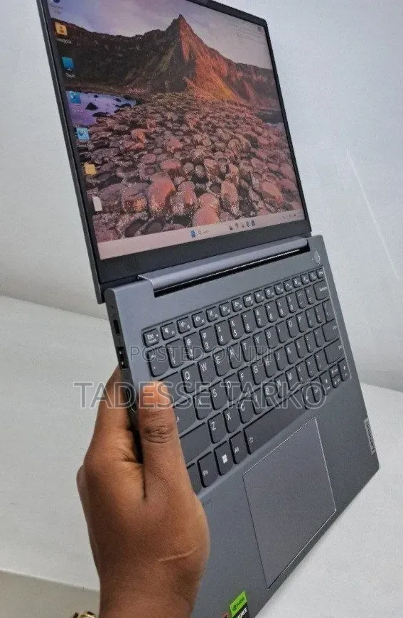 New Laptop Lenovo Thinkbook 14 32GB AMD Ryzen 7 SSD 512GB