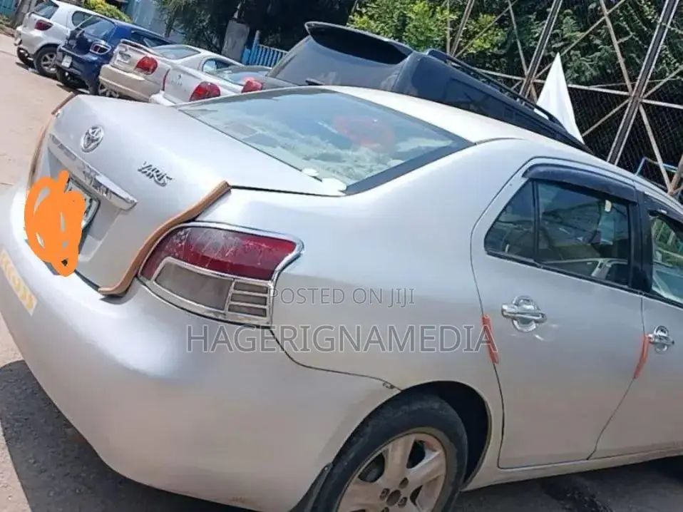 Toyota Yaris 2007 Silver