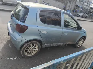 Toyota Vitz 2003