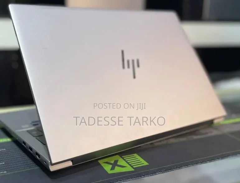 New Laptop HP ZBook 15 32GB Intel Core i9 SSD 512GB