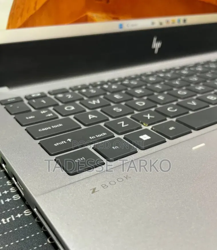 New Laptop HP ZBook 15 32GB Intel Core i9 SSD 512GB