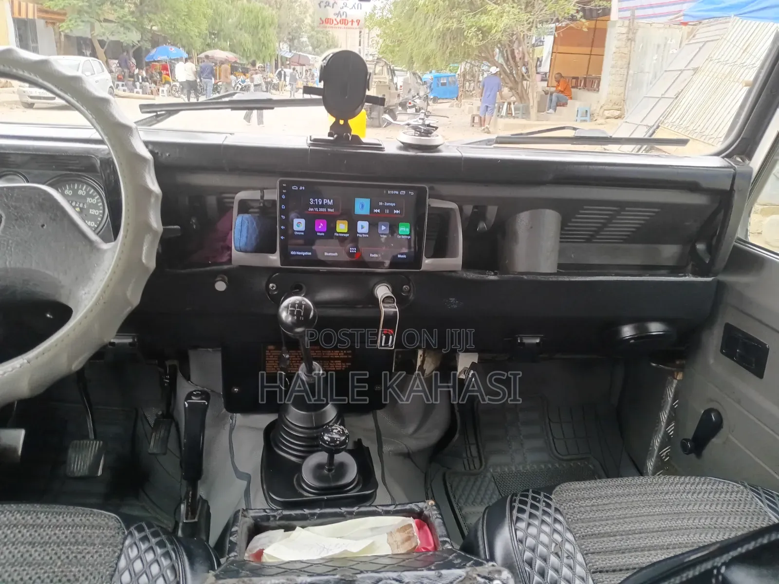 Land Rover Defender 1997 White