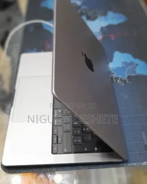 New Laptop Apple MacBook Pro 2021 M1 16GB Apple M1 Pro SSD 512GB